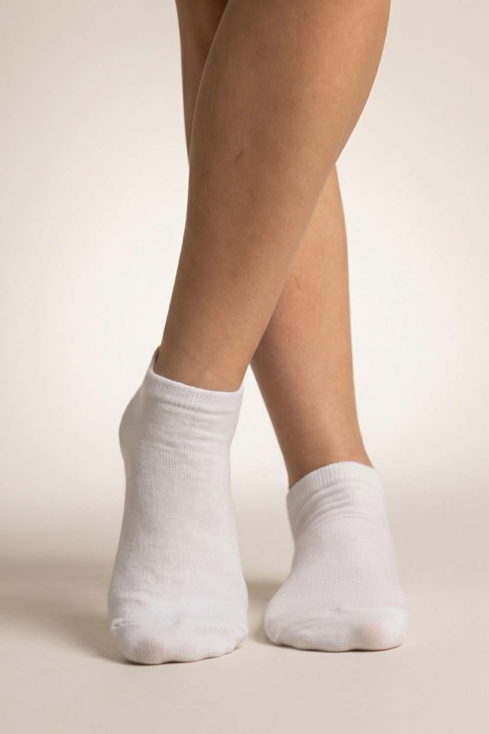 Bamboo sneaker socks