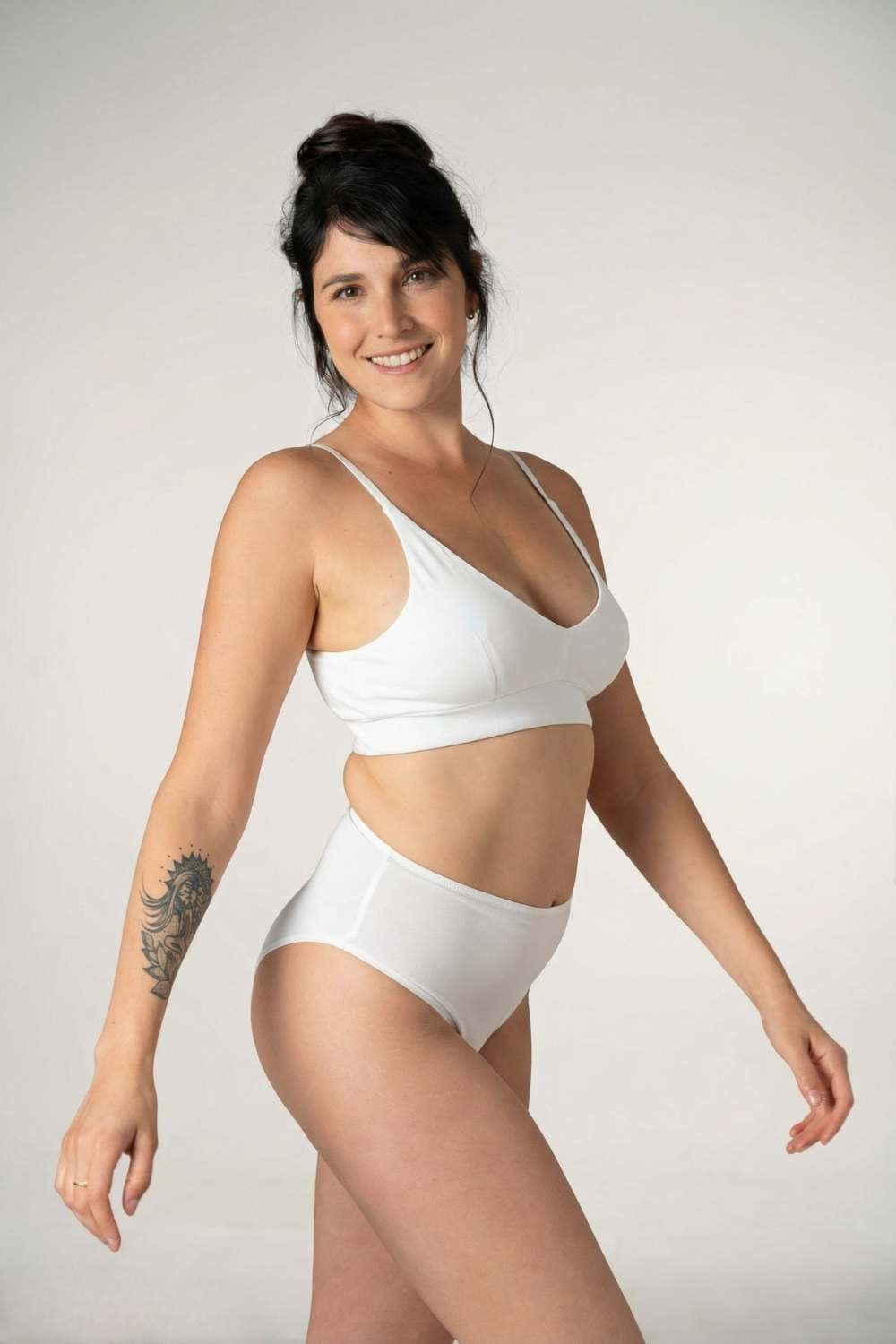 [cap] אביטל · 1.73 מ׳ · מידה S #צבע_לבן