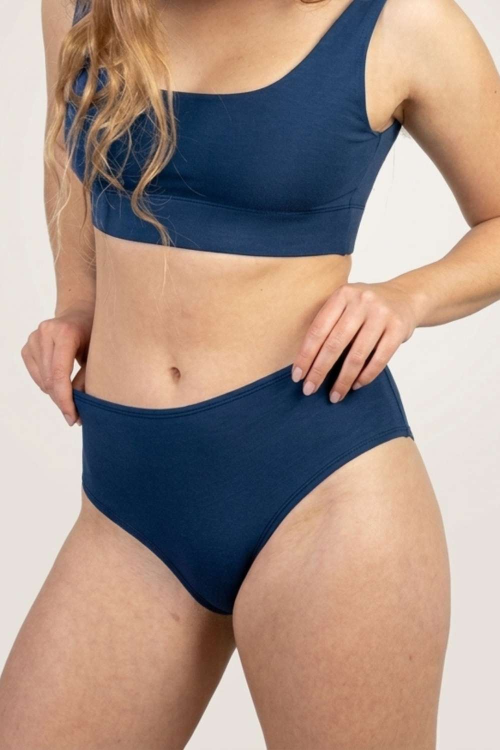 [cap] עדן · מידה M #צבע_נייבי